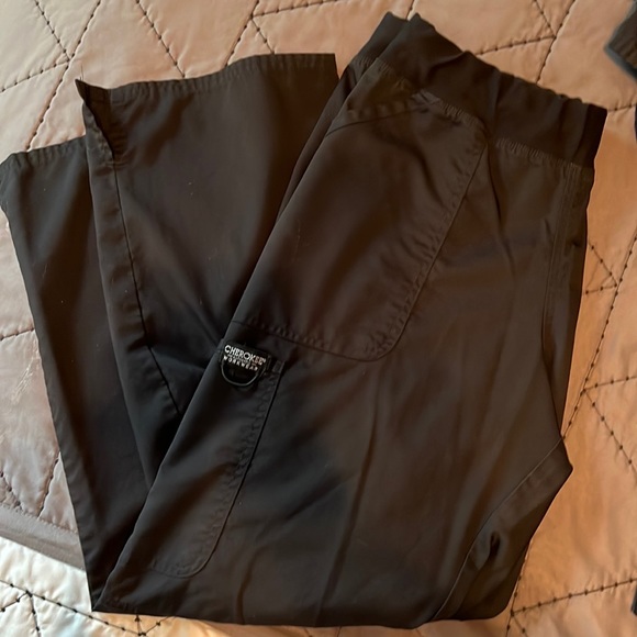 Black Cherokee scrub set - Picture 1 of 2